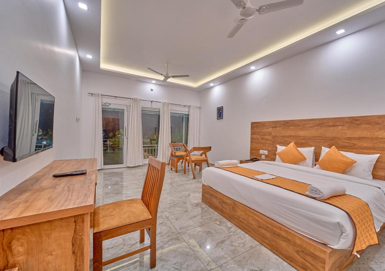 Ice Mist Pool Resort Munnar By Voye Homes מראה חיצוני תמונה