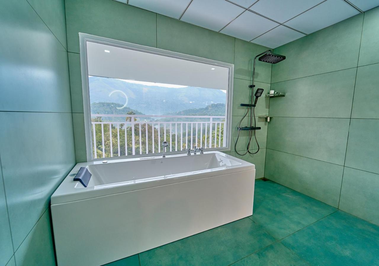 Ice Mist Pool Resort Munnar By Voye Homes מראה חיצוני תמונה